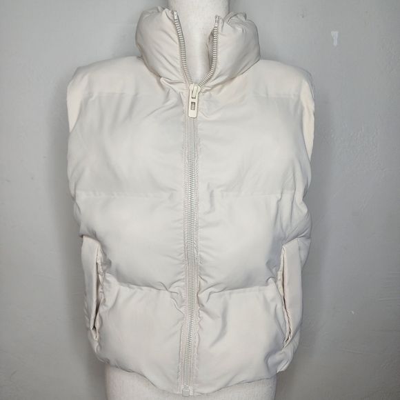 ZARA Sleeveless Puffer Vest Light Beige Size Small - Picture 1 of 10